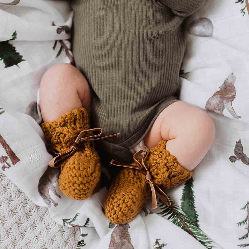 Merino Wool Bonnet & Booties