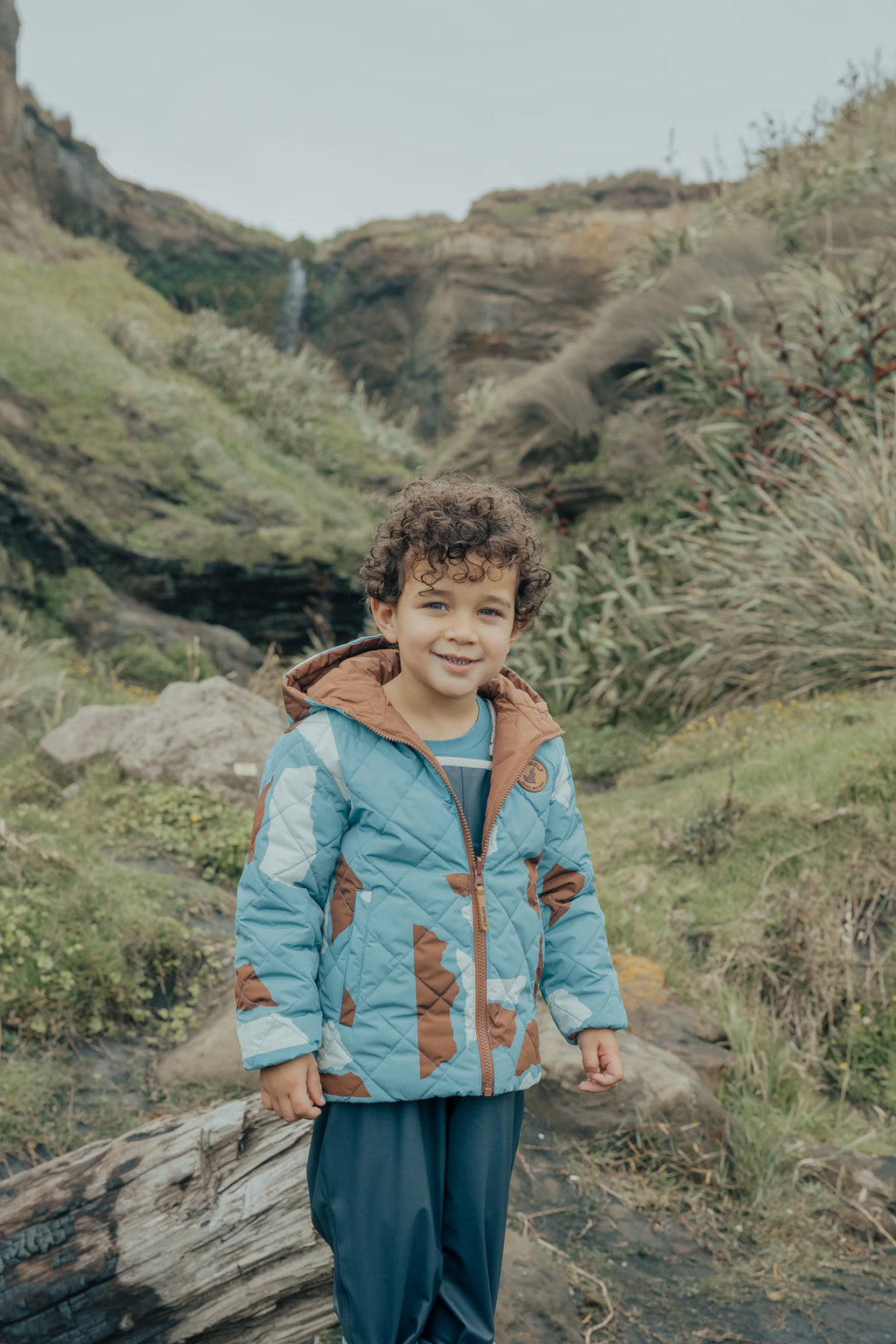 Crywolf Eco-Puffer Jacket - Move Mountains